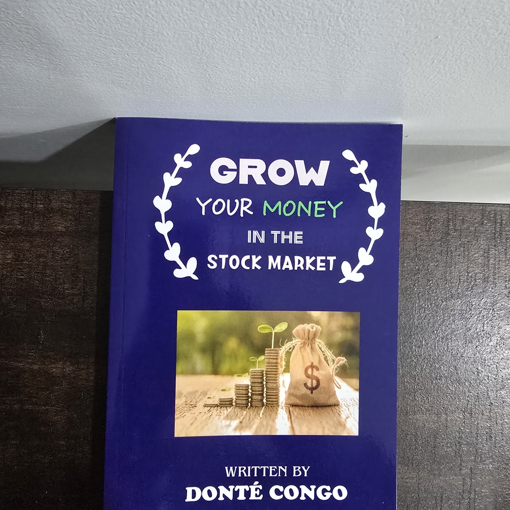Grow Your Money in the Stock Market Journal - Blue